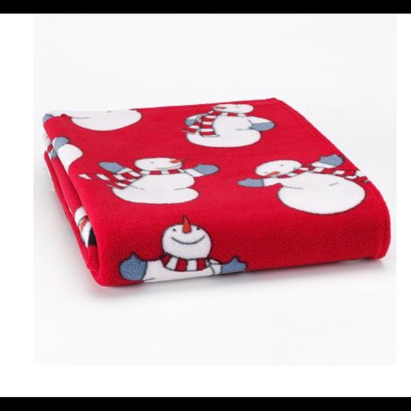 home classics Other - BOGO Home classics Kohl’s snowman fleece blanket